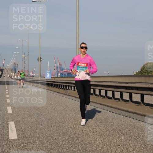 03.10.2025 - Köhlbrandbrückenlauf Fabian Wolf http://msf.ph/oto/9022195 03.10.2025 09:37:32 Position 3 3, 3203 meine-sportfotos.de