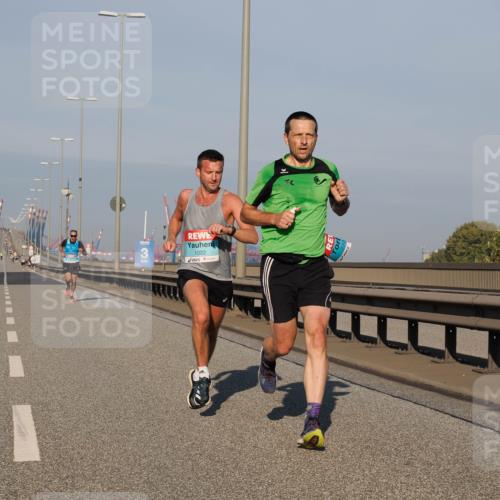 03.10.2025 - Köhlbrandbrückenlauf Fabian Wolf http://msf.ph/oto/9022284 03.10.2025 09:37:41 Position 3 1022 meine-sportfotos.de