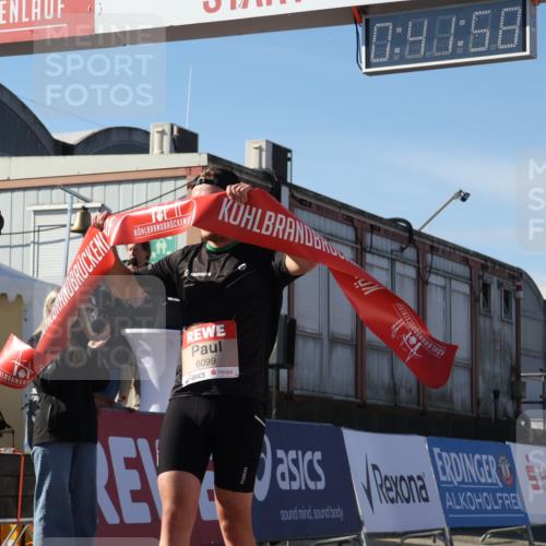 03.10.2025 - Köhlbrandbrückenlauf Luisa Fischer http://msf.ph/oto/9022349 03.10.2025 12:41:56 Ziel 6099 meine-sportfotos.de