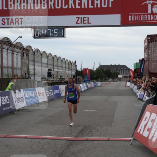 03.10.2025 - Köhlbrandbrückenlauf Julia Fischer http://msf.ph/oto/9022531 03.10.2025 15:47:51 Ziel 7022, 9588 meine-sportfotos.de