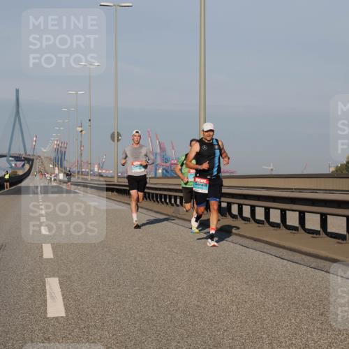 03.10.2025 - Köhlbrandbrückenlauf Fabian Wolf http://msf.ph/oto/9022579 03.10.2025 09:38:16 Position 3  meine-sportfotos.de