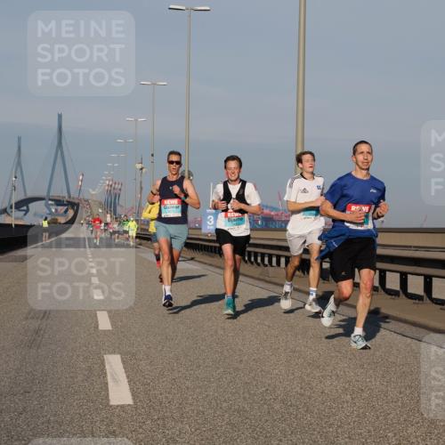 03.10.2025 - Köhlbrandbrückenlauf Fabian Wolf http://msf.ph/oto/9022785 03.10.2025 09:38:53 Position 3 0 meine-sportfotos.de