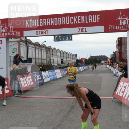 03.10.2025 - Köhlbrandbrückenlauf Julia Fischer http://msf.ph/oto/9023240 03.10.2025 15:51:31 Ziel 7050, 7210, 7250, 8861, 9564 meine-sportfotos.de
