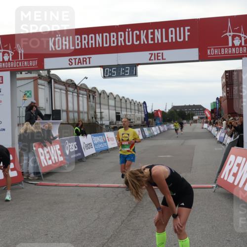 03.10.2025 - Köhlbrandbrückenlauf Julia Fischer http://msf.ph/oto/9023244 03.10.2025 15:51:31 Ziel 7050, 7210, 7250, 8861, 9564 meine-sportfotos.de