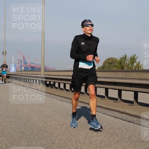 03.10.2025 - Köhlbrandbrückenlauf Fabian Wolf http://msf.ph/oto/9023339 03.10.2025 09:39:26 Position 3 3, 1034 meine-sportfotos.de