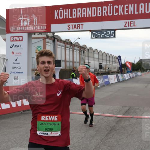 03.10.2025 - Köhlbrandbrückenlauf Julia Fischer http://msf.ph/oto/9023378 03.10.2025 15:52:26 Ziel 8968, 9269, 9602 meine-sportfotos.de