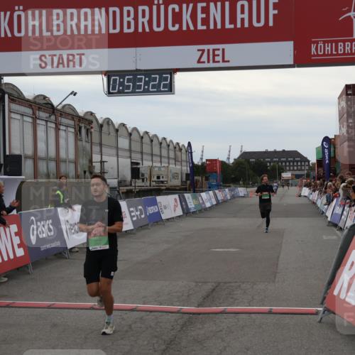 03.10.2025 - Köhlbrandbrückenlauf Julia Fischer http://msf.ph/oto/9023494 03.10.2025 15:53:22 Ziel 7143, 9707 meine-sportfotos.de