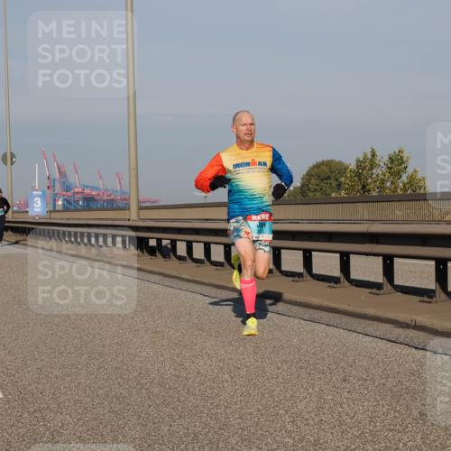 03.10.2025 - Köhlbrandbrückenlauf Fabian Wolf http://msf.ph/oto/9024051 03.10.2025 09:40:09 Position 3 0000000008000006 meine-sportfotos.de
