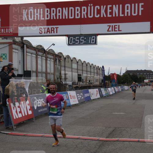 03.10.2025 - Köhlbrandbrückenlauf Julia Fischer http://msf.ph/oto/9024230 03.10.2025 15:55:18 Ziel 7040, 7053, 7100, 7197, 7898 meine-sportfotos.de