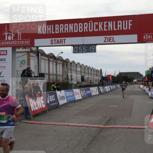 03.10.2025 - Köhlbrandbrückenlauf Julia Fischer http://msf.ph/oto/9024242 03.10.2025 15:55:19 Ziel 7040, 7053, 7100, 7197, 7898 meine-sportfotos.de