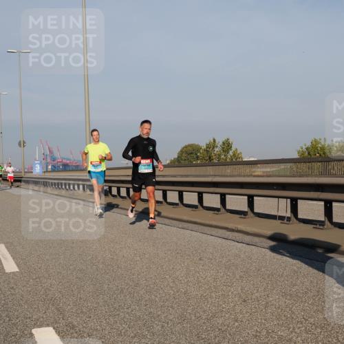 03.10.2025 - Köhlbrandbrückenlauf Fabian Wolf http://msf.ph/oto/9024251 03.10.2025 09:40:21 Position 3 3269 meine-sportfotos.de