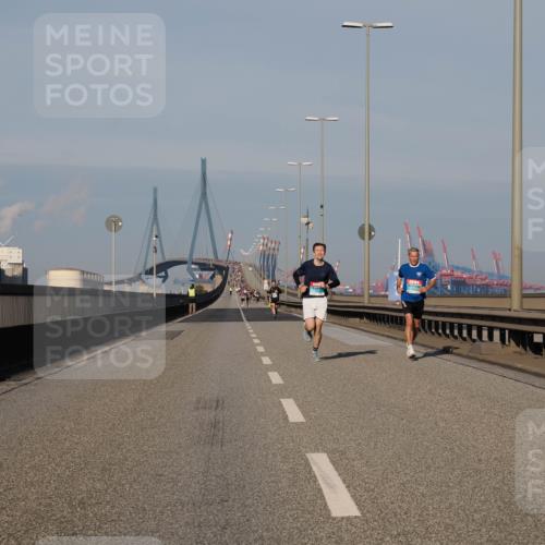 03.10.2025 - Köhlbrandbrückenlauf Fabian Wolf http://msf.ph/oto/9024833 03.10.2025 09:40:57 Position 3  meine-sportfotos.de