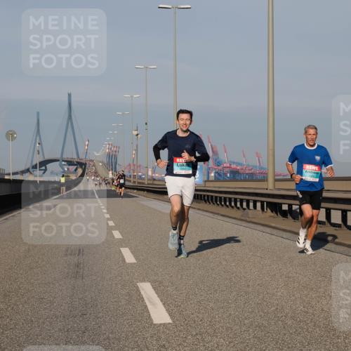 03.10.2025 - Köhlbrandbrückenlauf Fabian Wolf http://msf.ph/oto/9024929 03.10.2025 09:41:00 Position 3 3078 meine-sportfotos.de