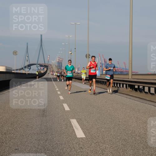 03.10.2025 - Köhlbrandbrückenlauf Fabian Wolf http://msf.ph/oto/9025141 03.10.2025 09:41:21 Position 3  meine-sportfotos.de