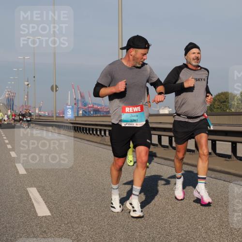03.10.2025 - Köhlbrandbrückenlauf Fabian Wolf http://msf.ph/oto/9025446 03.10.2025 09:41:36 Position 3 3785 meine-sportfotos.de