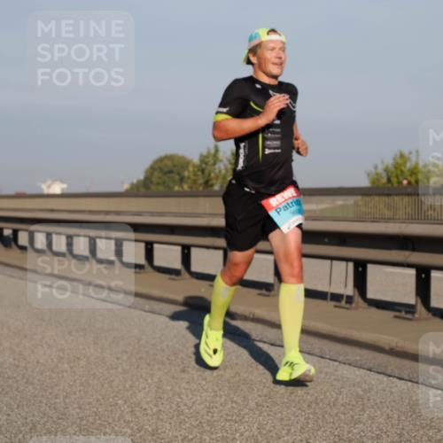 03.10.2025 - Köhlbrandbrückenlauf Fabian Wolf http://msf.ph/oto/9025480 03.10.2025 09:41:38 Position 3  meine-sportfotos.de