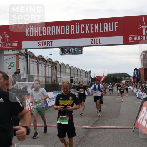03.10.2025 - Köhlbrandbrückenlauf Julia Fischer http://msf.ph/oto/9025481 03.10.2025 15:58:53 Ziel 7017, 7081, 7101, 7117, 7120, 7176, 7182, 7238, 7244, 7256, 7356, 7737, 9086, 9186, 9187, 9197, 9512, 9582, 9750 meine-sportfotos.de