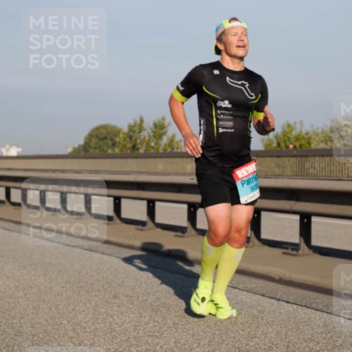 03.10.2025 - Köhlbrandbrückenlauf Fabian Wolf http://msf.ph/oto/9025486 03.10.2025 09:41:38 Position 3 3609, 290 meine-sportfotos.de