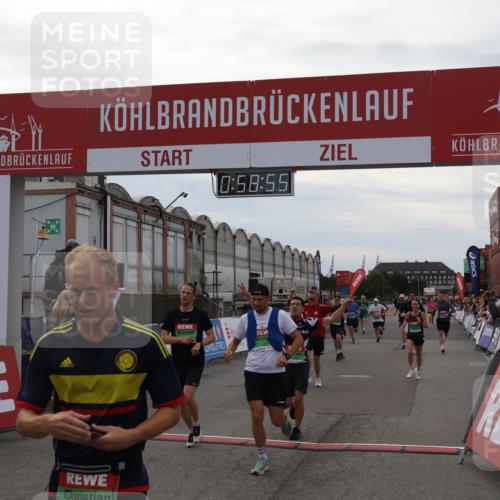 03.10.2025 - Köhlbrandbrückenlauf Julia Fischer http://msf.ph/oto/9025494 03.10.2025 15:58:55 Ziel 7017, 7081, 7086, 7101, 7117, 7120, 7176, 7182, 7238, 7244, 7256, 7356, 7737, 9086, 9186, 9187, 9195, 9196, 9197, 9398, 9512, 9582, 9750 meine-sportfotos.de