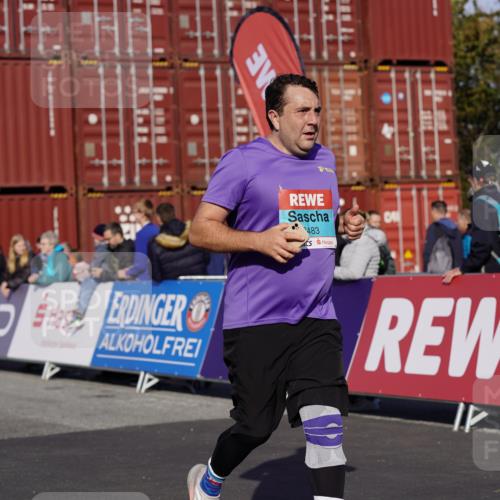 03.10.2025 - Köhlbrandbrückenlauf Michael Burmester http://msf.ph/oto/9025563 03.10.2025 10:28:35 Ziel 1394, 1577, 1748, 1765, 1863, 1896, 1897, 2090, 2216, 2339, 2493, 3483 meine-sportfotos.de