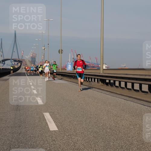 03.10.2025 - Köhlbrandbrückenlauf Fabian Wolf http://msf.ph/oto/9025717 03.10.2025 09:41:58 Position 3  meine-sportfotos.de