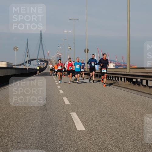 03.10.2025 - Köhlbrandbrückenlauf Fabian Wolf http://msf.ph/oto/9025976 03.10.2025 09:42:14 Position 3  meine-sportfotos.de