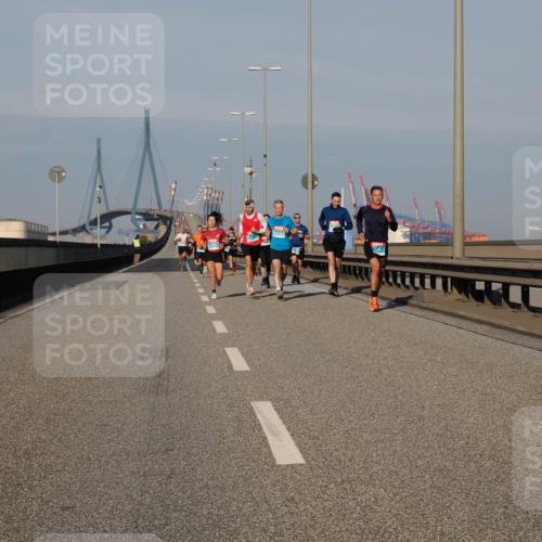03.10.2025 - Köhlbrandbrückenlauf Fabian Wolf http://msf.ph/oto/9025982 03.10.2025 09:42:14 Position 3  meine-sportfotos.de