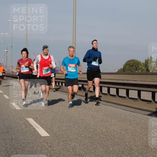03.10.2025 - Köhlbrandbrückenlauf Fabian Wolf http://msf.ph/oto/9026070 03.10.2025 09:42:18 Position 3 1016 meine-sportfotos.de
