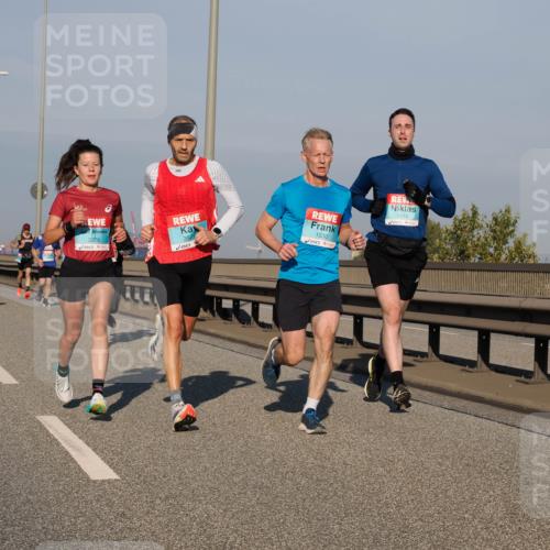 03.10.2025 - Köhlbrandbrückenlauf Fabian Wolf http://msf.ph/oto/9026104 03.10.2025 09:42:19 Position 3 20, 3527, 3376, 1030, 1016 meine-sportfotos.de