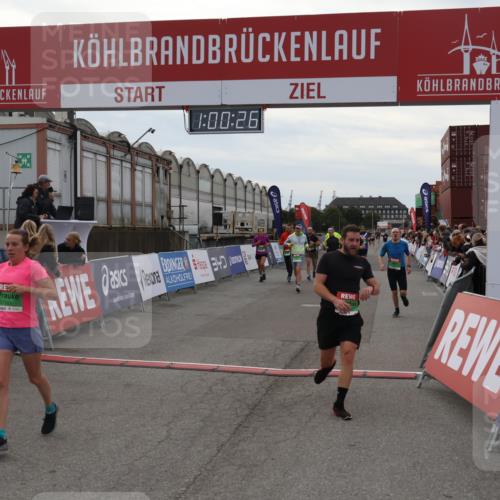 03.10.2025 - Köhlbrandbrückenlauf Julia Fischer http://msf.ph/oto/9026167 03.10.2025 16:00:26 Ziel 7027, 7105, 7116, 7202, 7233, 7271, 7276, 7301, 7598, 9188, 9189, 9240, 9391, 9491, 9717 meine-sportfotos.de