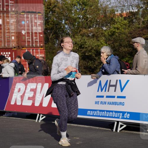 03.10.2025 - Köhlbrandbrückenlauf Michael Burmester http://msf.ph/oto/9026232 03.10.2025 10:29:44 Ziel 1552, 1704, 2047, 2286, 2348, 2624, 2633, 3256, 3729 meine-sportfotos.de