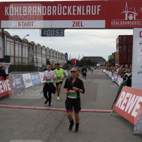 03.10.2025 - Köhlbrandbrückenlauf Julia Fischer http://msf.ph/oto/9026450 03.10.2025 16:00:54 Ziel 7189, 7223, 7259, 7522, 7561, 7584, 7600, 8676, 8811, 8883, 8940, 9736 meine-sportfotos.de