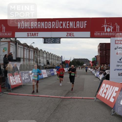 03.10.2025 - Köhlbrandbrückenlauf Julia Fischer http://msf.ph/oto/9026930 03.10.2025 16:02:18 Ziel 7115, 7160, 7171, 8049, 8509, 8988, 9115 meine-sportfotos.de
