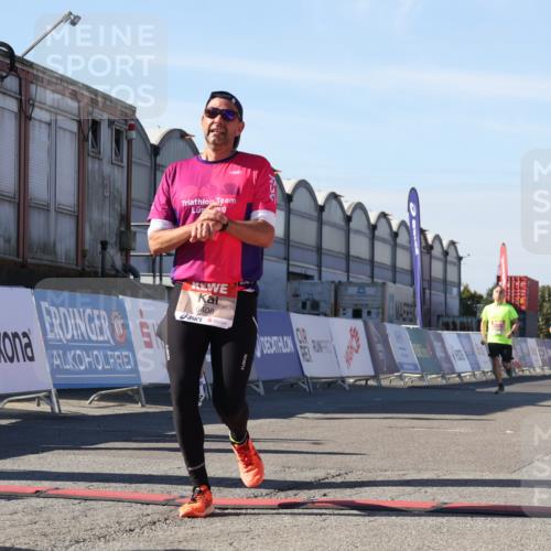 03.10.2025 - Köhlbrandbrückenlauf Luisa Fischer http://msf.ph/oto/9027041 03.10.2025 12:56:32 Ziel 4054, 4096, 4166, 4170, 4231, 4478, 6266, 6408, 6769 meine-sportfotos.de