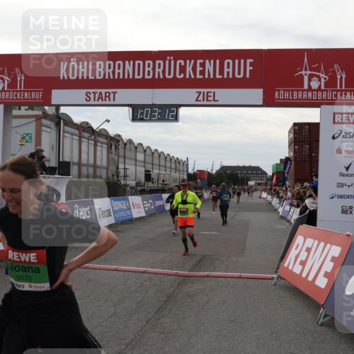 03.10.2025 - Köhlbrandbrückenlauf Julia Fischer http://msf.ph/oto/9027212 03.10.2025 16:03:12 Ziel 7016, 7098, 7125, 7231, 7265, 7290, 7300, 7673, 7721, 8994, 9294, 9569, 9570, 9619, 9657 meine-sportfotos.de