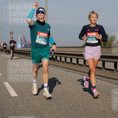 03.10.2025 - Köhlbrandbrückenlauf Fabian Wolf http://msf.ph/oto/9027465 03.10.2025 09:43:12 Position 3 1275, 1086 meine-sportfotos.de