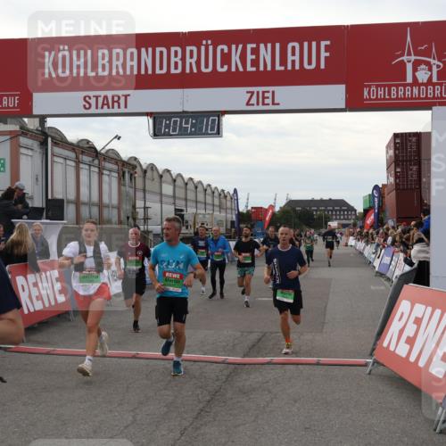 03.10.2025 - Köhlbrandbrückenlauf Julia Fischer http://msf.ph/oto/9027533 03.10.2025 16:04:10 Ziel 7257, 7281, 7297, 7392, 7451, 7466, 7599, 7798, 8082, 9149, 9306, 9377, 9562, 9618, 9744 meine-sportfotos.de