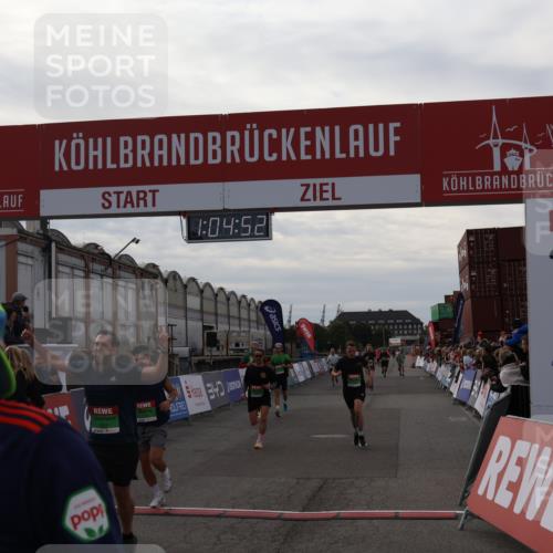 03.10.2025 - Köhlbrandbrückenlauf Julia Fischer http://msf.ph/oto/9027753 03.10.2025 16:04:52 Ziel 7006, 7132, 7147, 7192, 7222, 7248, 7425, 7513, 7526, 7568, 8254, 9176, 9696 meine-sportfotos.de