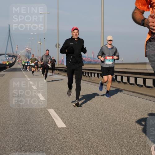 03.10.2025 - Köhlbrandbrückenlauf Fabian Wolf http://msf.ph/oto/9027841 03.10.2025 09:43:25 Position 3 1150, 1101 meine-sportfotos.de