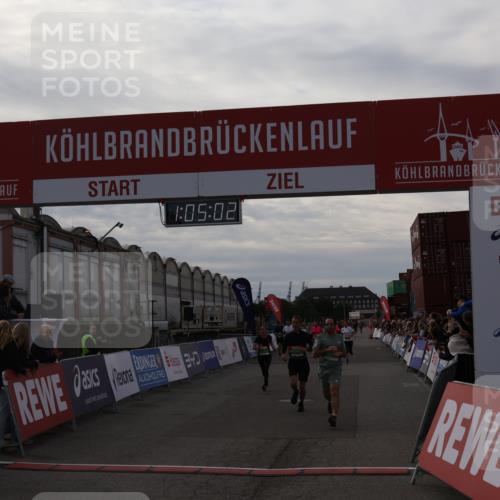 03.10.2025 - Köhlbrandbrückenlauf Julia Fischer http://msf.ph/oto/9027875 03.10.2025 16:05:02 Ziel 7006, 7132, 7168, 7222, 7270, 7428, 7448, 7568, 7772, 9176, 9584 meine-sportfotos.de