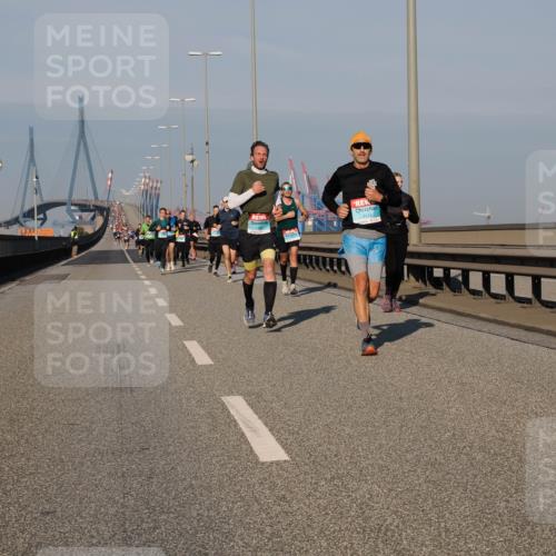 03.10.2025 - Köhlbrandbrückenlauf Fabian Wolf http://msf.ph/oto/9027998 03.10.2025 09:43:31 Position 3 3414 meine-sportfotos.de