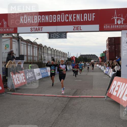 03.10.2025 - Köhlbrandbrückenlauf Julia Fischer http://msf.ph/oto/9027999 03.10.2025 16:05:16 Ziel 7201, 7207, 7221, 7239, 7403, 7422, 7448, 7772, 8779, 8995, 9114, 9191, 9421, 9422, 9592, 9690 meine-sportfotos.de