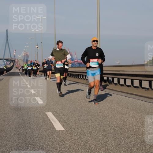 03.10.2025 - Köhlbrandbrückenlauf Fabian Wolf http://msf.ph/oto/9028010 03.10.2025 09:43:32 Position 3 1180, 3414 meine-sportfotos.de
