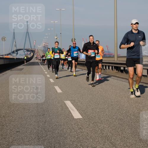 03.10.2025 - Köhlbrandbrückenlauf Fabian Wolf http://msf.ph/oto/9028195 03.10.2025 09:43:38 Position 3  meine-sportfotos.de
