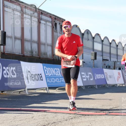 03.10.2025 - Köhlbrandbrückenlauf Luisa Fischer http://msf.ph/oto/9028243 03.10.2025 12:58:54 Ziel 4126, 4368, 5824, 5955, 6167, 6611, 6674 meine-sportfotos.de