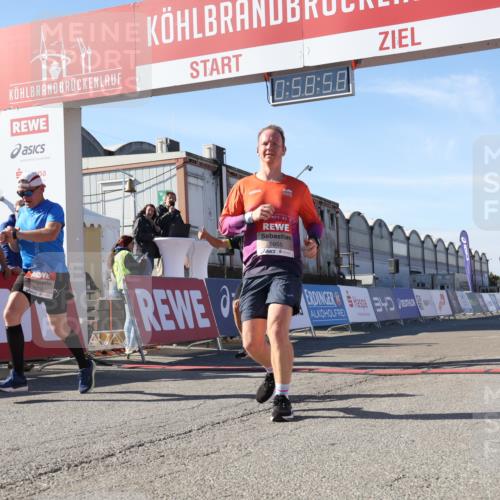 03.10.2025 - Köhlbrandbrückenlauf Luisa Fischer http://msf.ph/oto/9028288 03.10.2025 12:58:57 Ziel 4126, 4368, 5955, 6611, 6674 meine-sportfotos.de