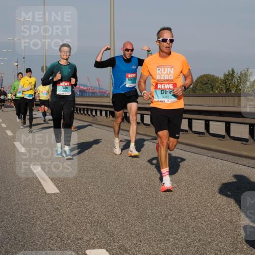 03.10.2025 - Köhlbrandbrückenlauf Fabian Wolf http://msf.ph/oto/9028304 03.10.2025 09:43:42 Position 3 1027, 3043 meine-sportfotos.de