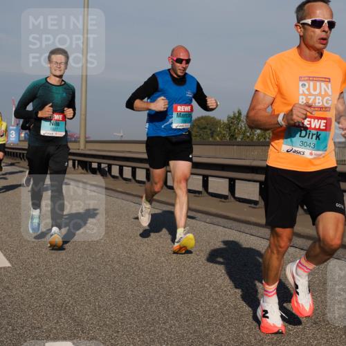 03.10.2025 - Köhlbrandbrückenlauf Fabian Wolf http://msf.ph/oto/9028328 03.10.2025 09:43:42 Position 3 1027, 3593, 3043 meine-sportfotos.de