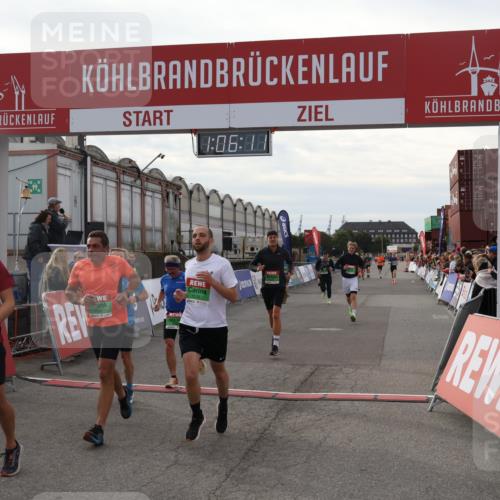 03.10.2025 - Köhlbrandbrückenlauf Julia Fischer http://msf.ph/oto/9028414 03.10.2025 16:06:11 Ziel 7296, 7343, 7610, 8064, 8539, 8813, 8886, 9100, 9378, 9451, 9468, 9596, 9626, 9633 meine-sportfotos.de