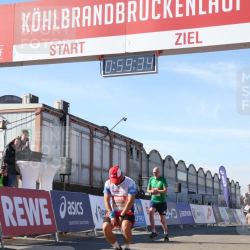 03.10.2025 - Köhlbrandbrückenlauf Luisa Fischer http://msf.ph/oto/9028476 03.10.2025 12:59:33 Ziel 4119, 4270, 4475, 4940, 6060, 6325, 6616, 6666 meine-sportfotos.de